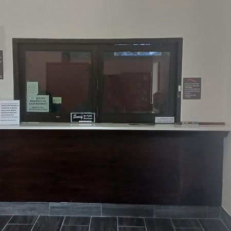 Red Roof Inn Huntsville, Al Экстерьер фото