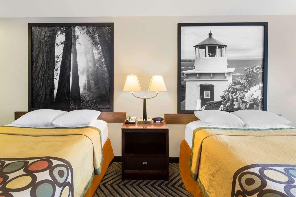 Red Roof Inn Huntsville, Al Номер фото